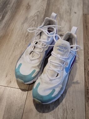 Nike Air Sneakers
